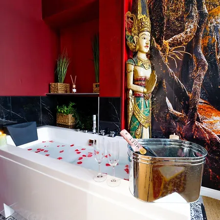 50 Nuances Nirvana - à Appartement *